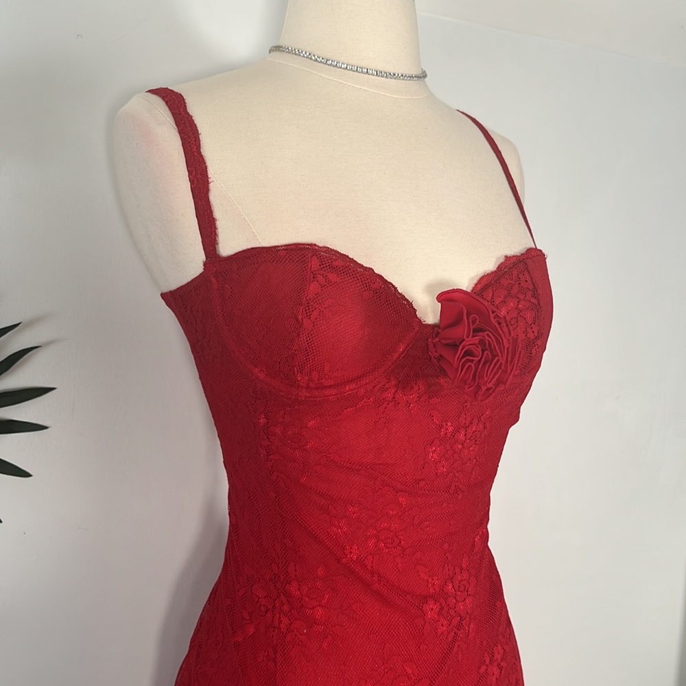 Red Lace Rose Dress